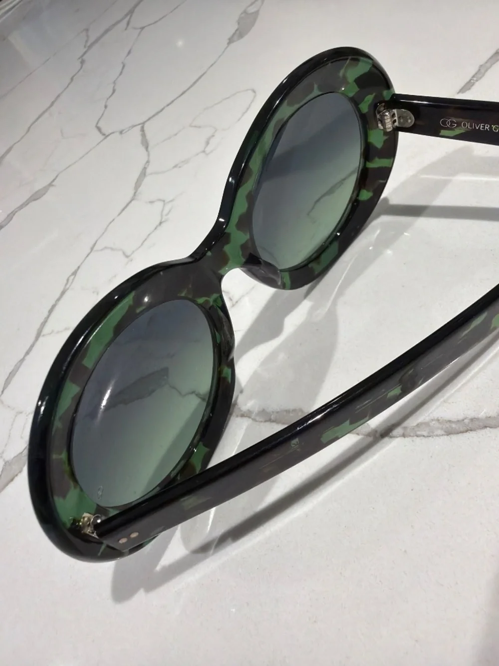 Oliver Goldsmith London manufactured by